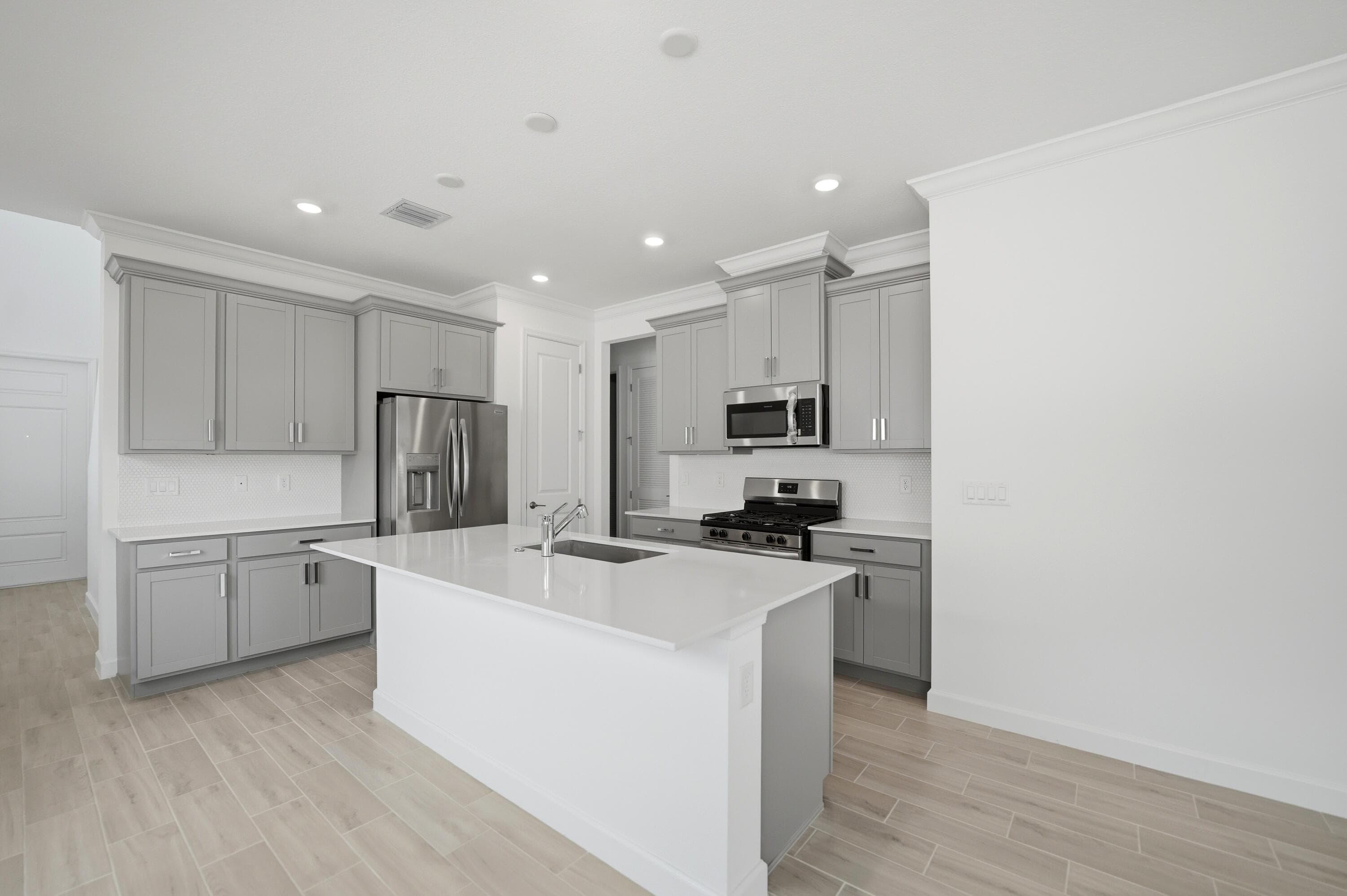 11010 NW Glynlea Blvd Boulevard N, Port St. Lucie, FL 34987 - Photo 5