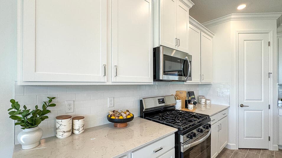 10564 NW WILGROVE Lane, Port St. Lucie, FL 34987 - Photo 2